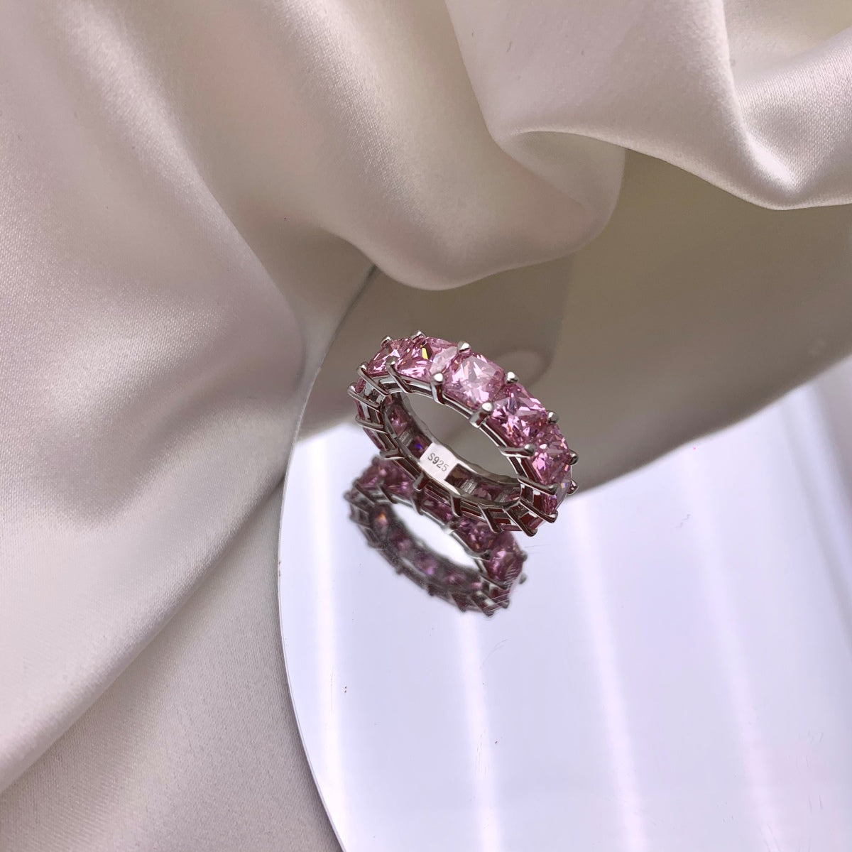 [Sparkling Aurora]Elegant Princess Cut Tennis Ring