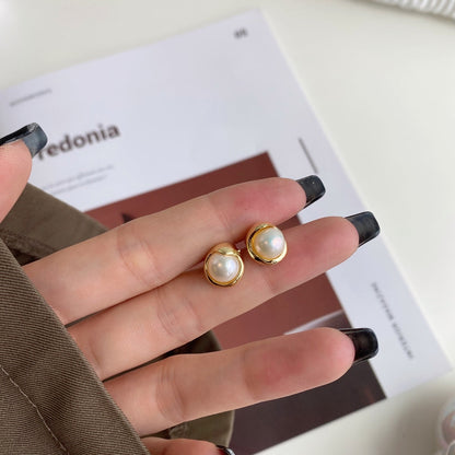 [Sparkling Aurora]Dainty Bread Pearl Earrings