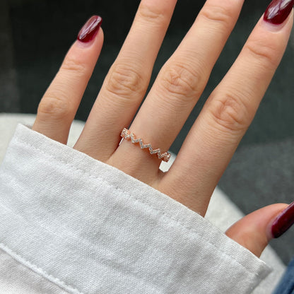 [Sparkling Aurora]Delicate Enchanting Wave Shape Daily Ring