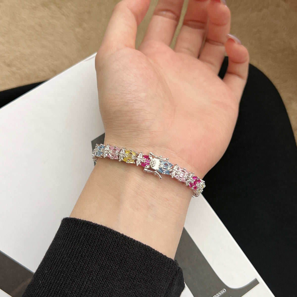 [Sparkling Aurora]Delicate Colorful Multi Cut Party Bracelet